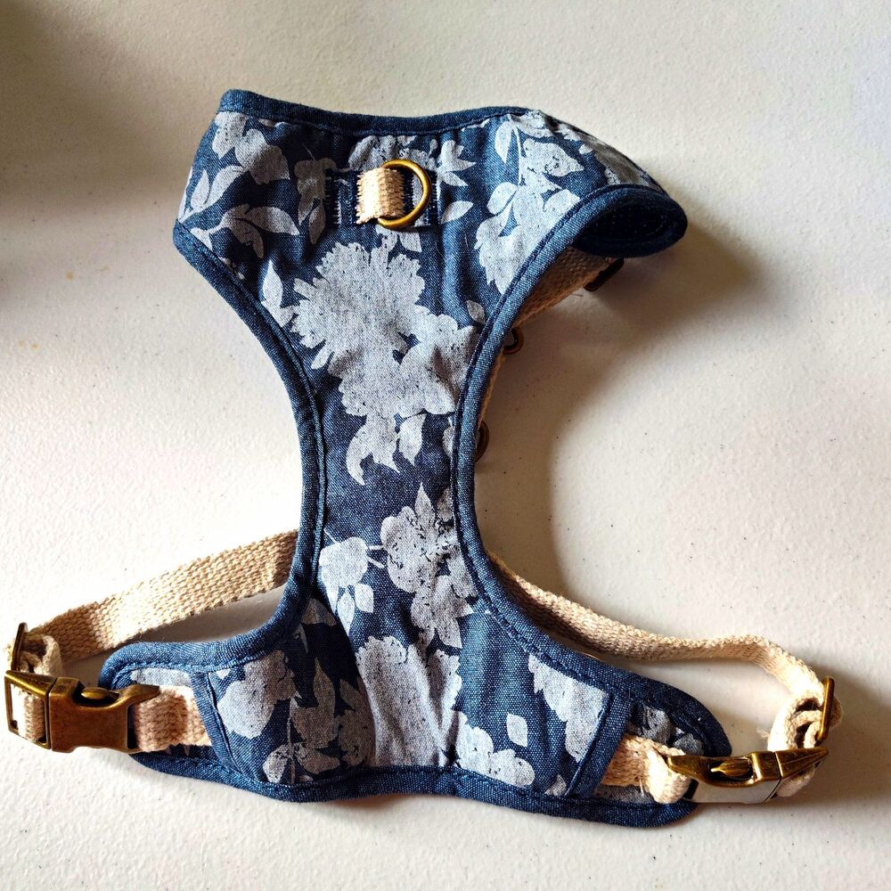 Top Paw Blue Denim Floral Soft Vest Dog Harness S Adjustable Nylon 5323795